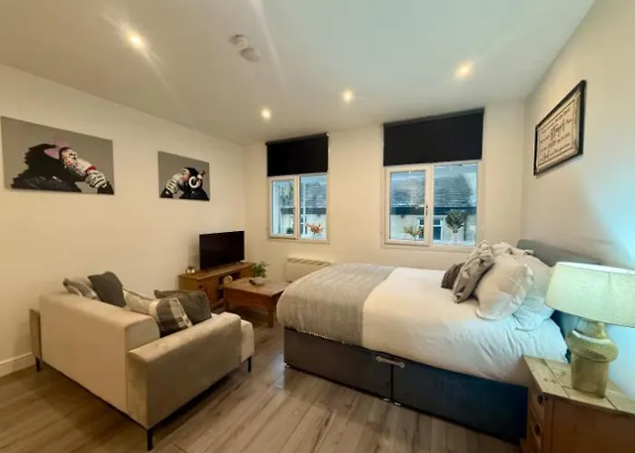 - Offline Bookings On 079-504-13594 Apartment *